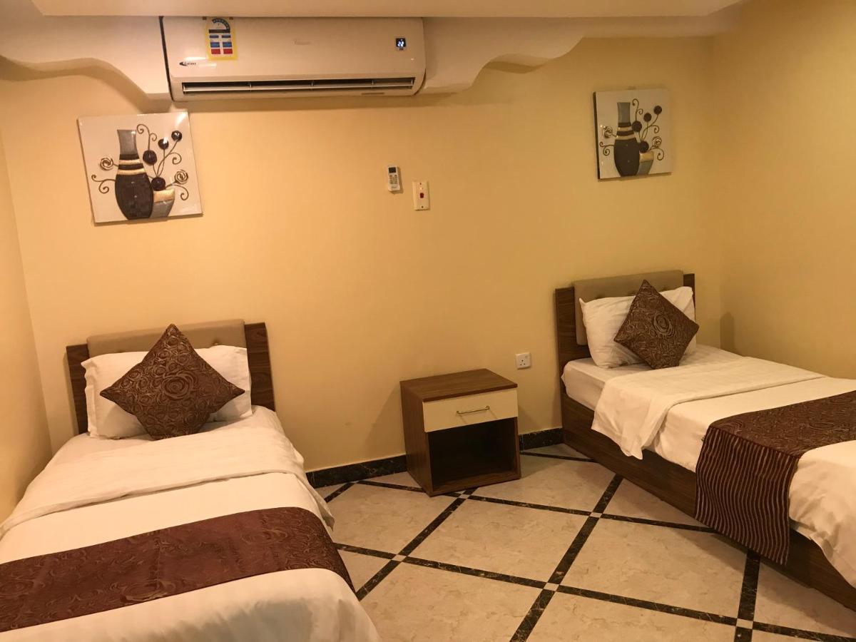 منتجع وشاليهات مورجان الشرق - للعائلات فقط - Dammam Eksteriør bilde